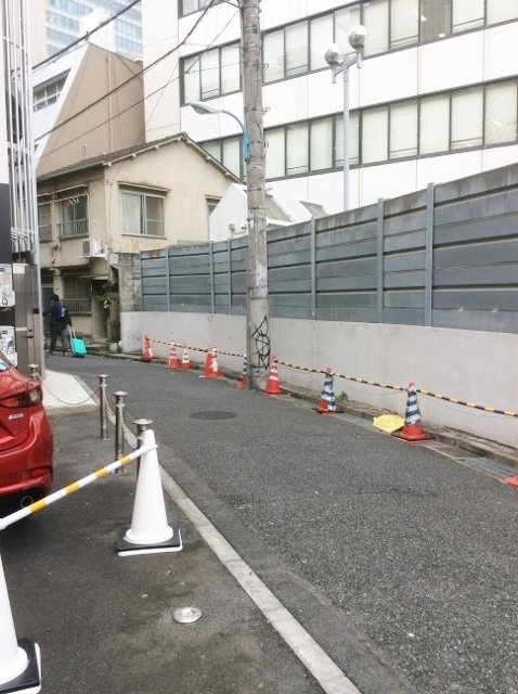 セブンビル ビル周辺道路