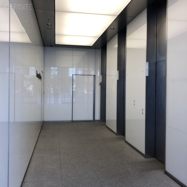 ゼニア銀座ビル エントランス