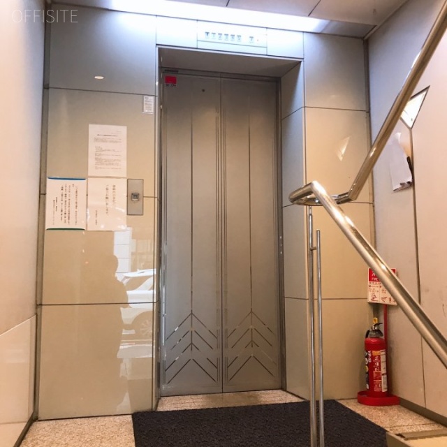 陽光銀座ビル エレベーター