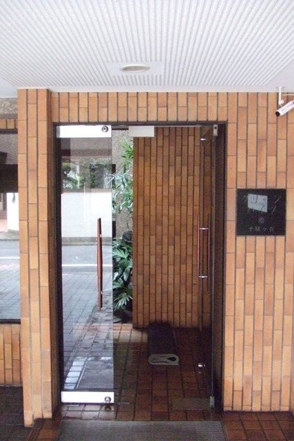 グリーンハイツ千駄ヶ谷　エントランス
