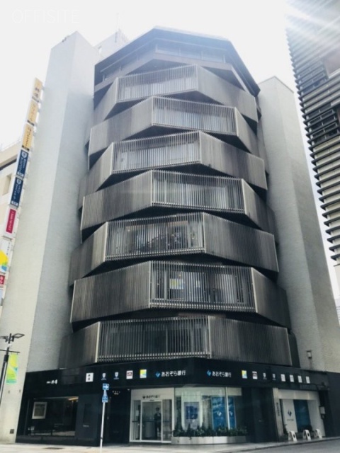 安与ビル 外観