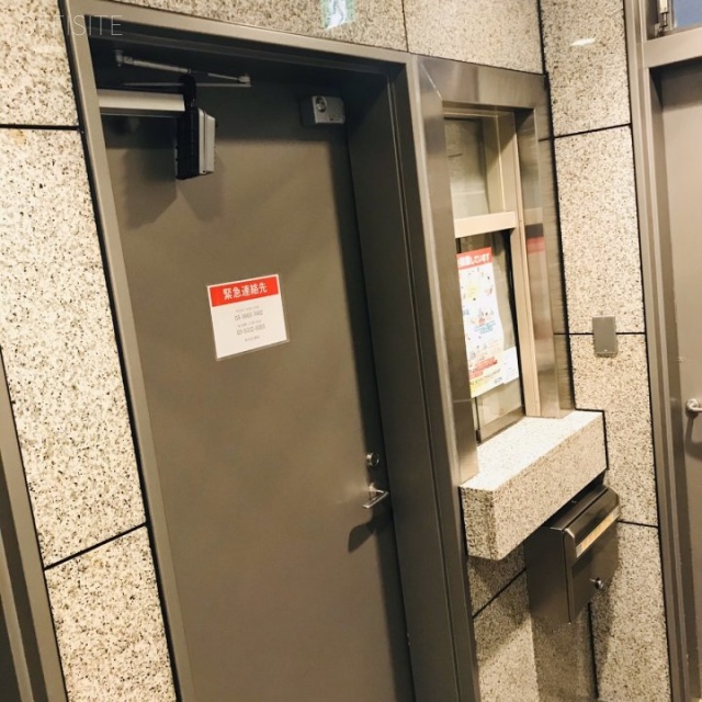 KDX新橋ビル(ビュレックスラボ新橋) エントランス