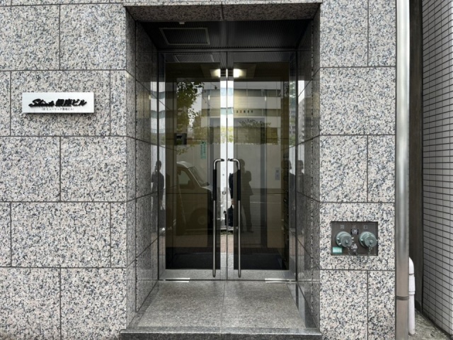 Shinto銀座ビル(旧 ヒューリック築地ビル)　エントランス