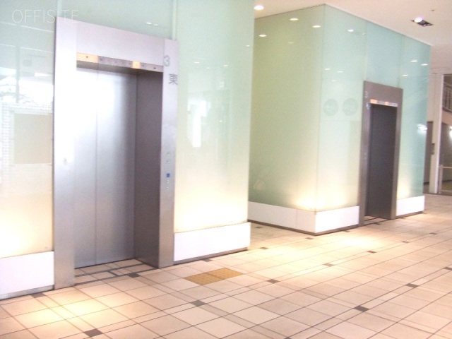 横浜ベイクォータービル 画像