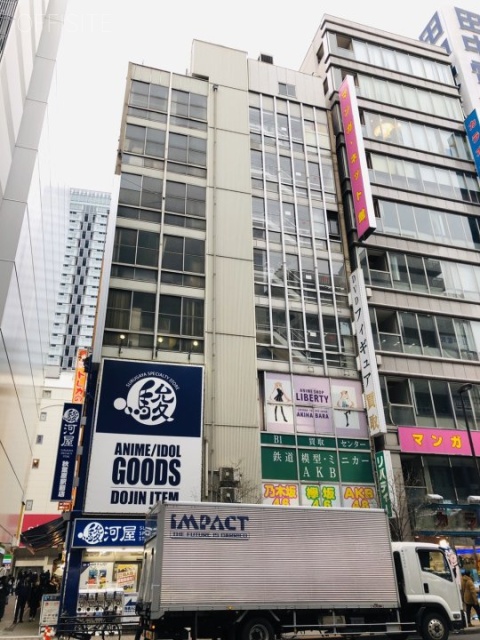 リバティー2号館 外観