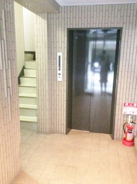 滝沢ビル 3階 32.45坪　エレベーター