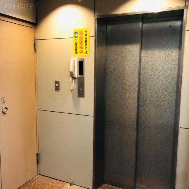 タシカ屋ビル エレベーター