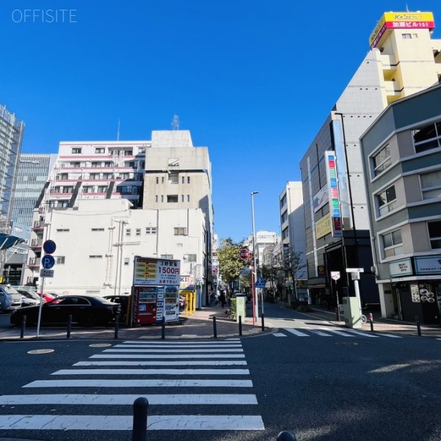 松栄関内(ショウエイカンナイ)ビル 前面道路