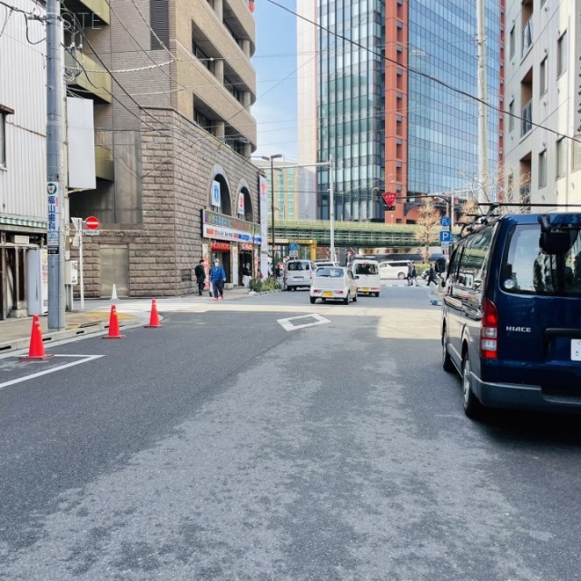 小田ビル 前面道路
