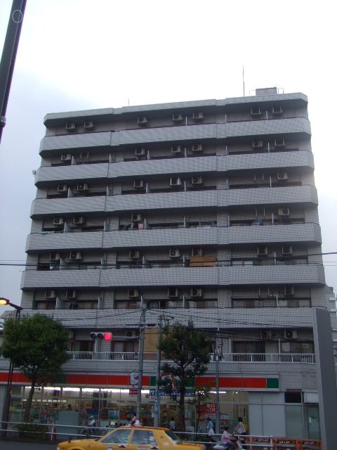 いづみニッテイハイツ北新宿ビル　外観