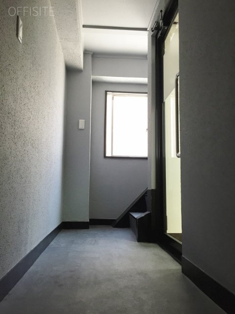 SUZUKIビル 画像