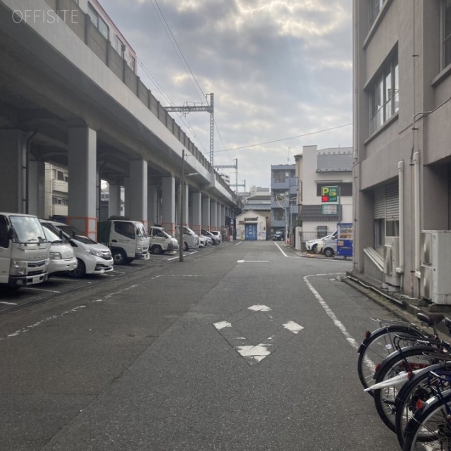 第1下川ビル 前面道路