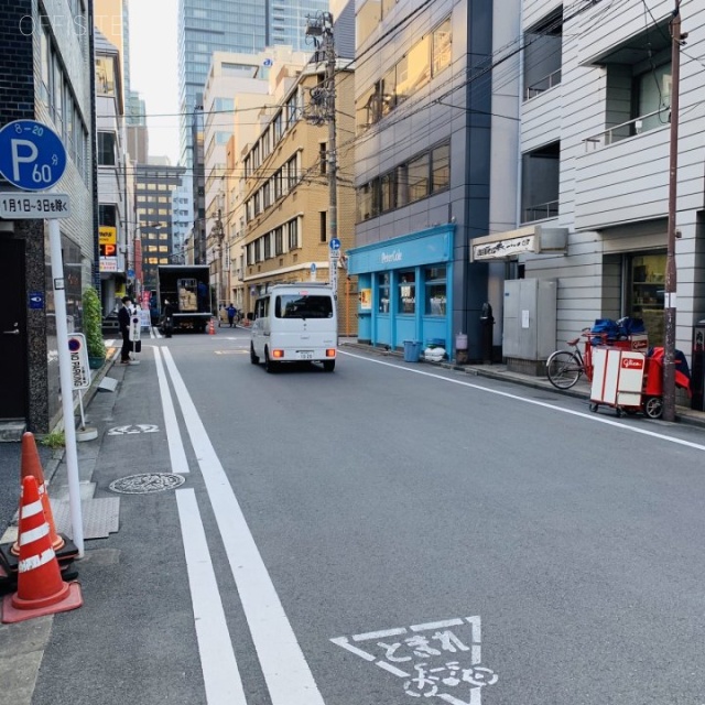 PC神田ビル ビル前面道路