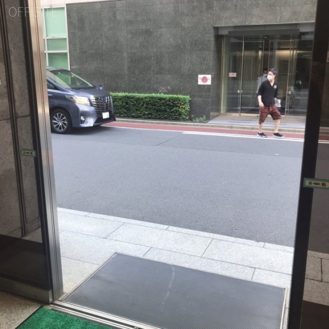 宝栄内神田ビル エントランス