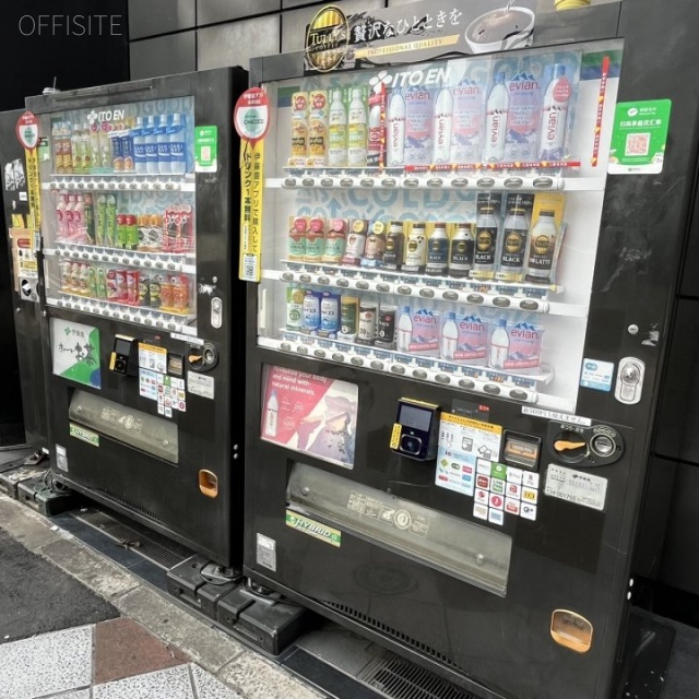 渋谷フラッグ 自動販売機