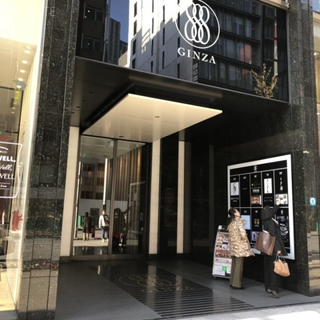 GINZA888 エントランス