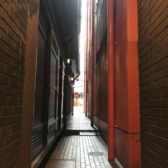 一ツ木ビル別館 エントランス