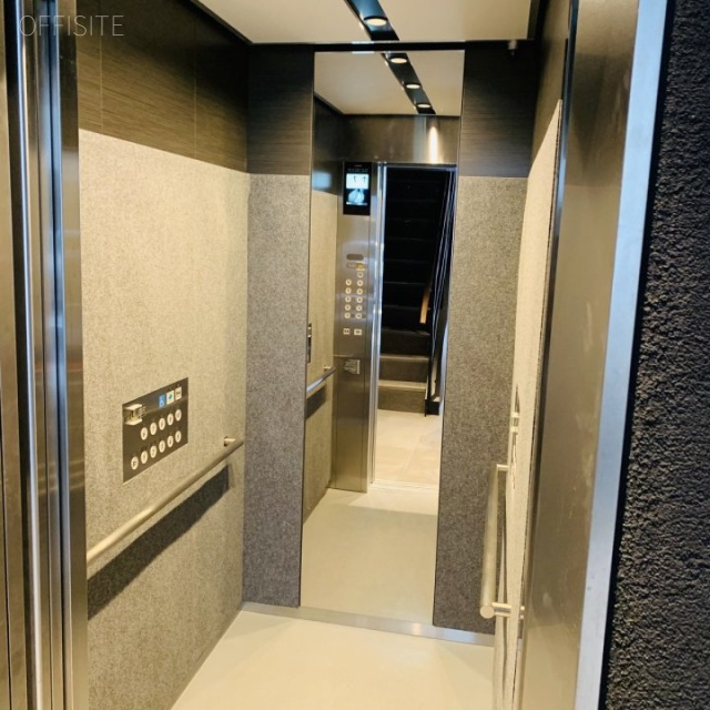ACN銀座7丁目ビルディング エレベーター