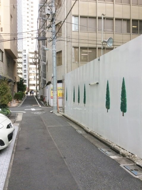 クレセントプラザビル ビル周辺道路