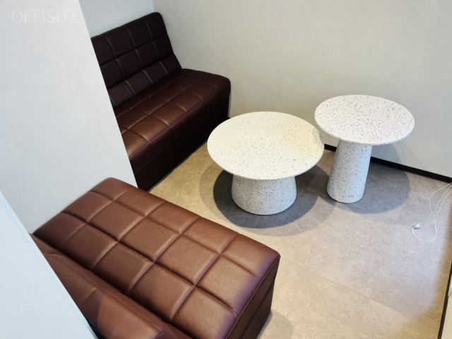 NOVEL WORK AKIHABARA　内装