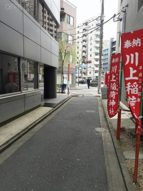 サンライズ升和ビル ビル前面道路