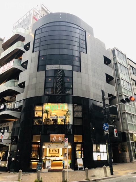 マイコーナービル 外観