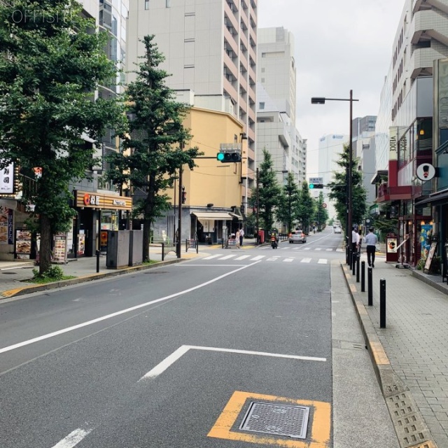 麹町平成ビル ビル前面道路