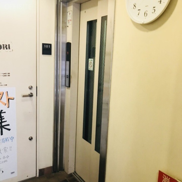 TKビル エレベーター