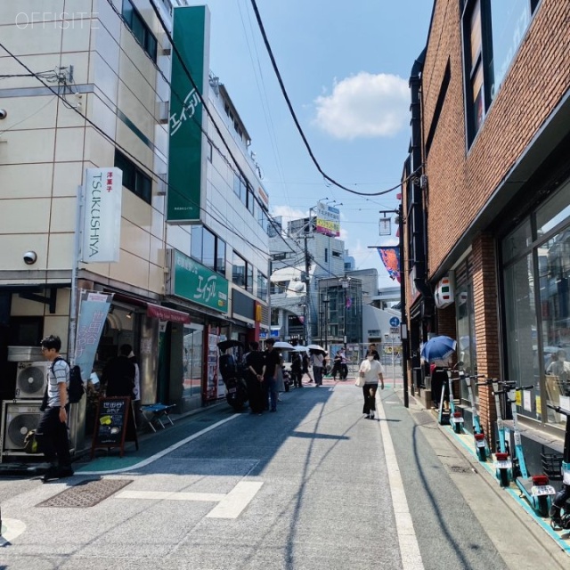 月村ビル 前面道路