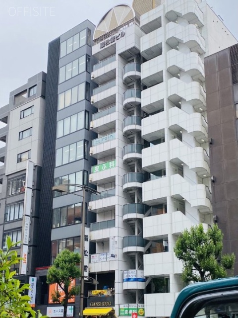 巌松堂(がんしょうどう)ビル 外観