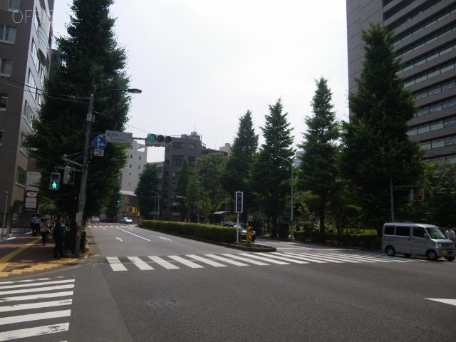 三井住友海上駿河台新館・別棟ビル 画像