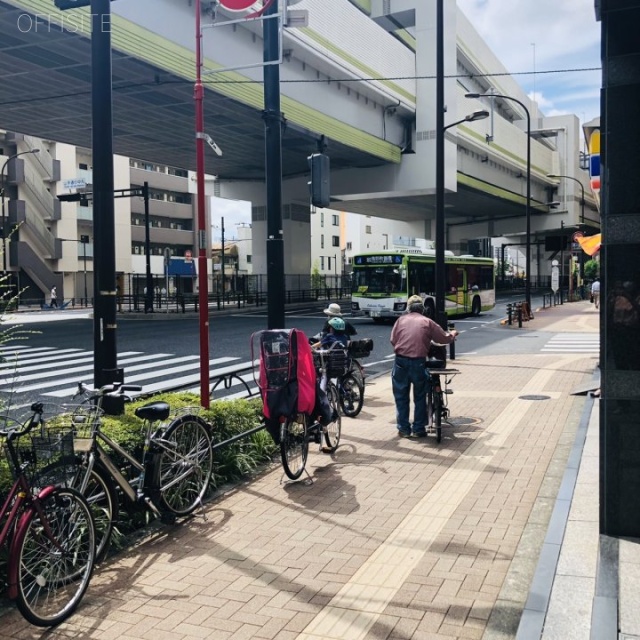 ワコーレ要町ビル ビル前面道路