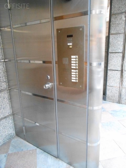 ランド・デン 設備
