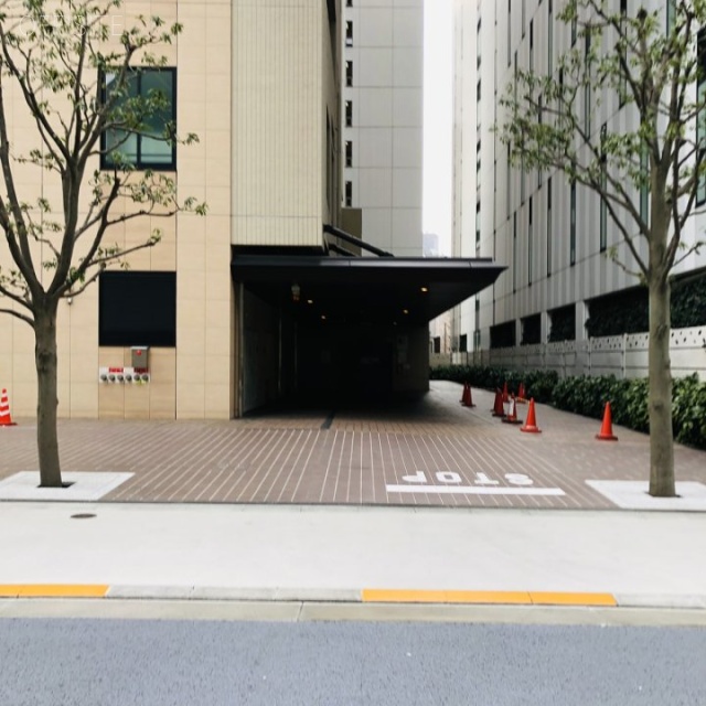 グランスイート虎ノ門 駐車場