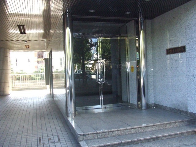 小野水道橋ビル　エントランス