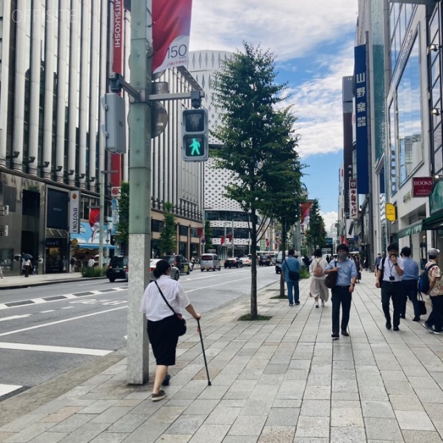 教文館ビル ビル前面道路