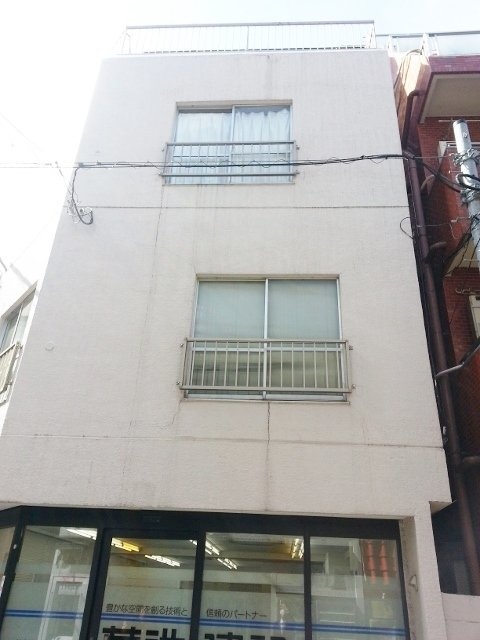 上野ビル 外観