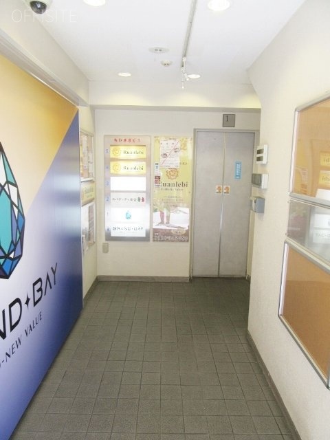 たいまるビル エントランス