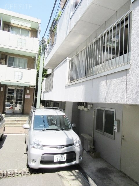 三泉社ビル 画像