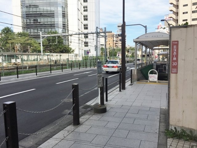 MTCビル ビル前面道路