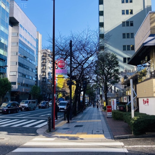 ABEビル ビル前面道路
