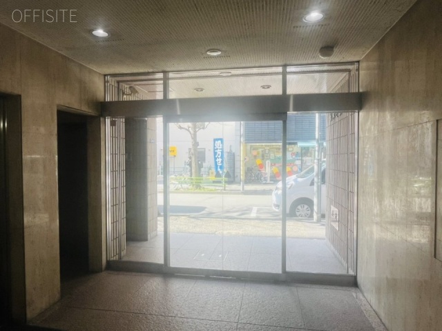福本ビル エントランス