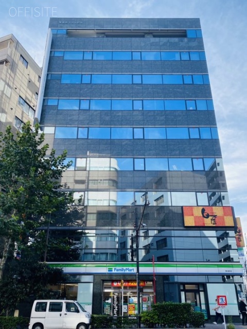 神保町スリービル　外観