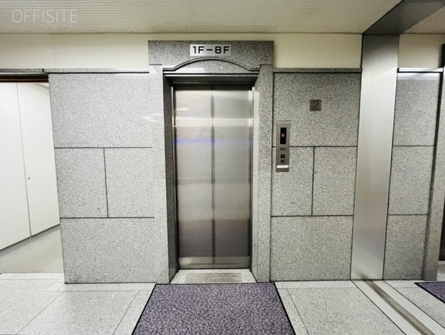 サンロータスビル エントランス