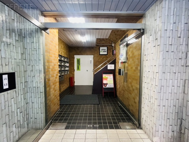 サンキビル エントランス