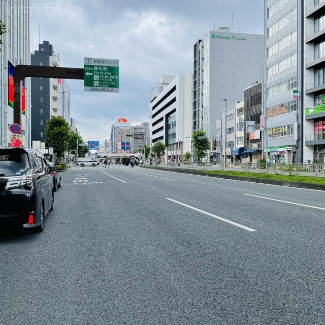 オカバ錦糸町ビル ビル前面道路