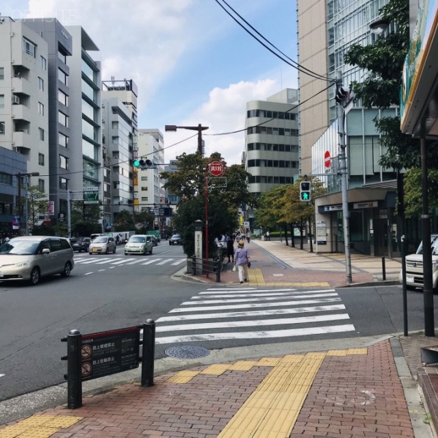 第5田中ビル ビル前面道路