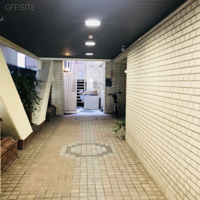 恵比寿リバストーンハイム エントランス