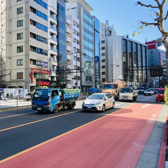 小川町B5ビル　ビル前面道路