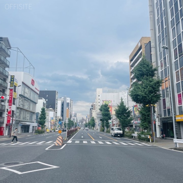 今池センタービル 前面道路